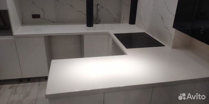 Столешница из искусственного камня