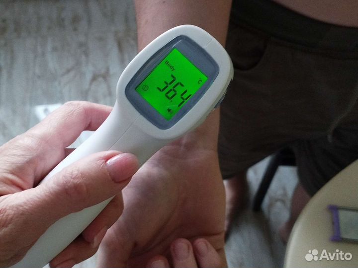 Бесконтактный термометр