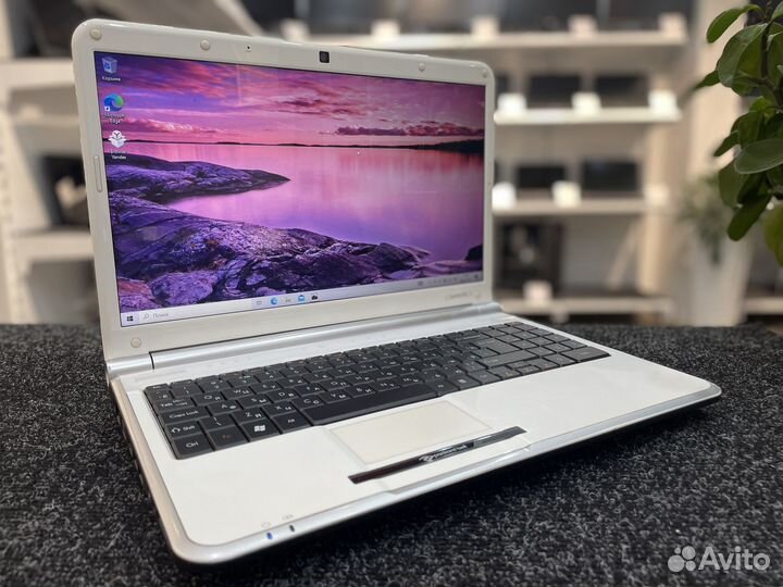 Ноутбук Packard Bell EasyNote TJ76