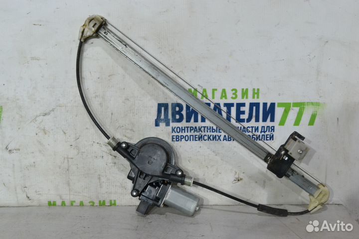 Стеклоподъемник задний правый Мазда Mazda 3 BL