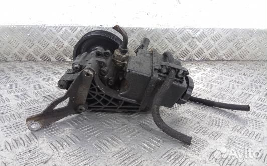 Насос гу дизельный mercedes benz vito W639 (UKR13B