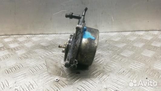 Насос вакуумный volkswagen phaeton 1 (1UK08KX01)