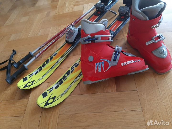 Детские горные лыжи Volki 90 + ботинки + палки