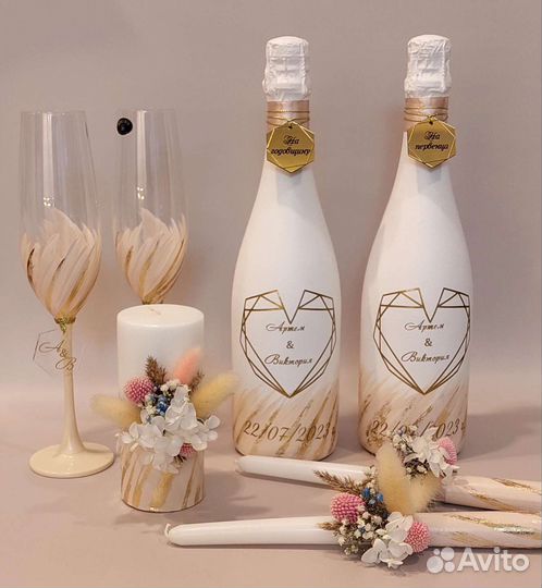 Свадебные аксессуары,бокалы,свечи,бутылки,казна