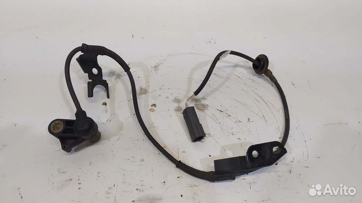 Датчик ABS mazda Capella GW 97-02 передний левый