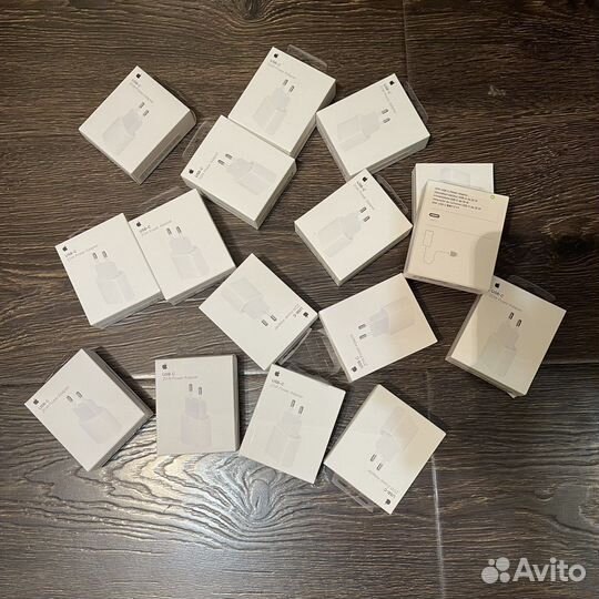 Оригинальный блок iPhone