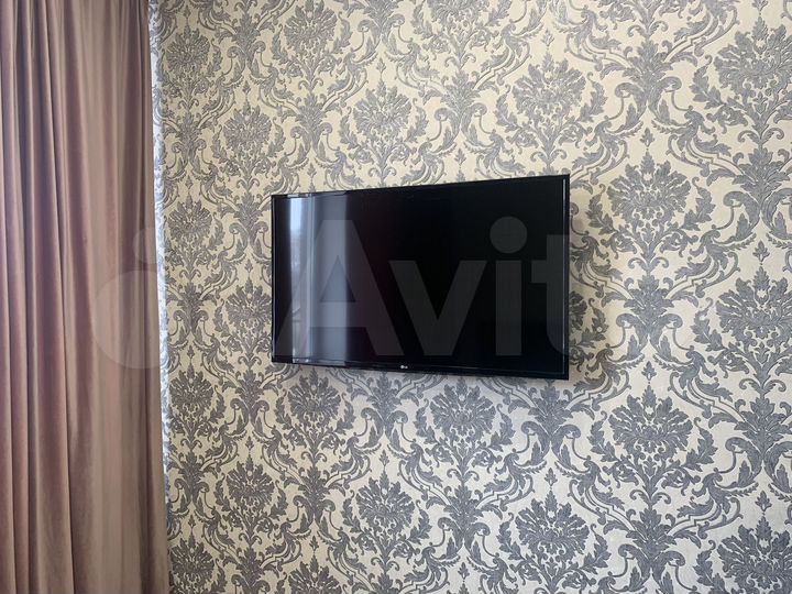 Квартира-студия, 33 м², 1/9 эт.