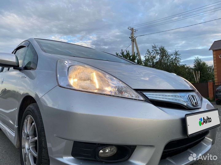 Honda Fit Shuttle 1.3 CVT, 2012, 161 000 км