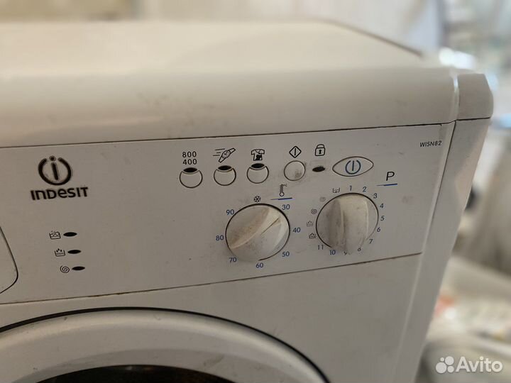 Стиральная машина Indesit wisn82