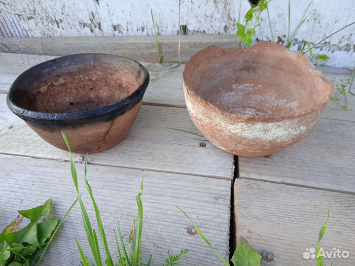 Горшок кашпо, тарелки, корчага старинные