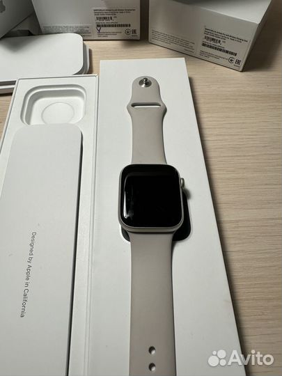 Apple Watch SE2 44mm