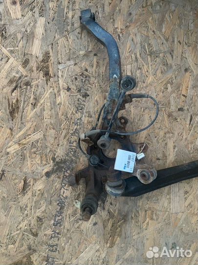 Кулак поворотный задний Kia Magentis EF G4JP 2005