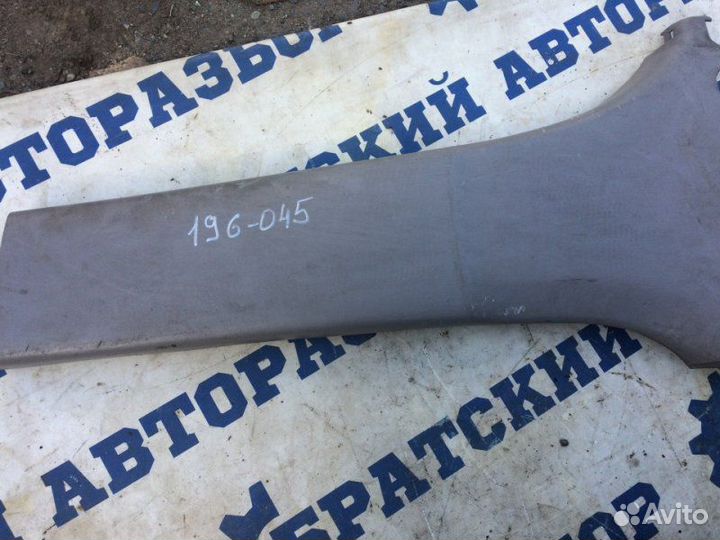 Обшивка салона Toyota Prius