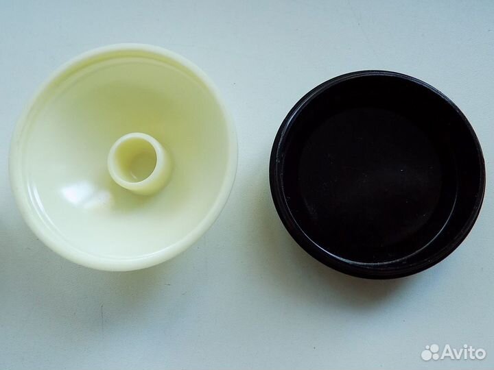 Набор, шкатулка с игольницей, карболит. СССР