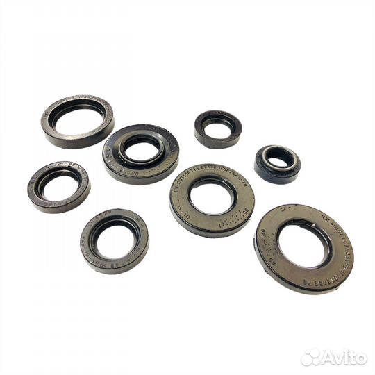 Сальники двигателя иж Юпитер(набор)