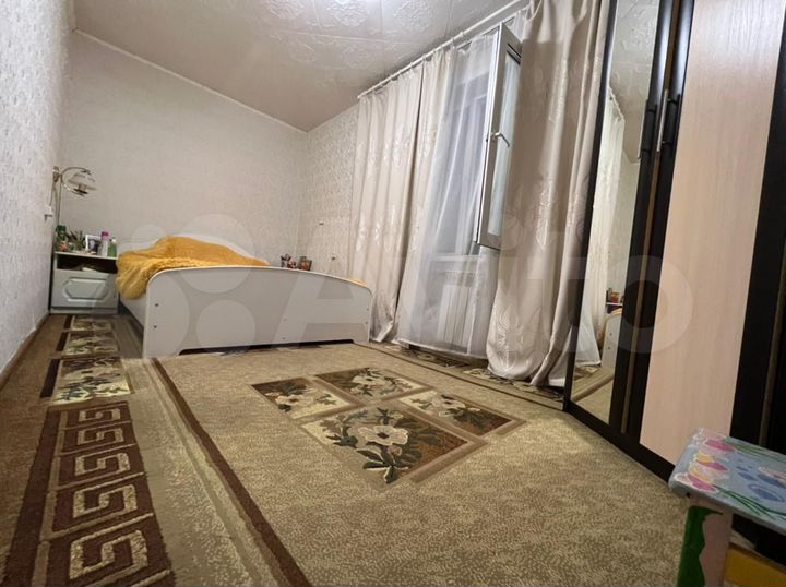 3-к. квартира, 55 м², 1/2 эт.