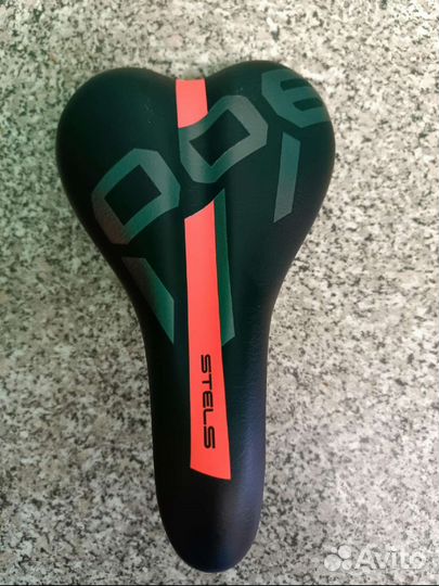 Седло для шоссейного велосипеда