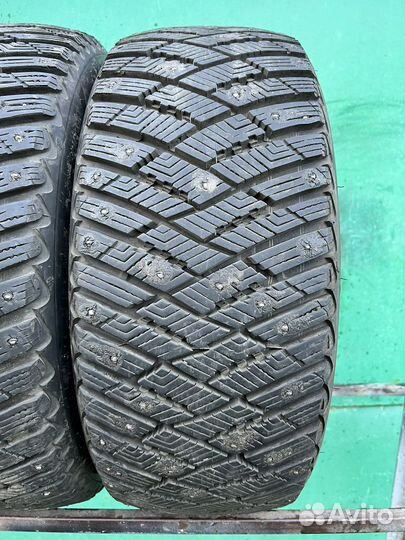 Goodyear Ultragrip Ice Arctic 225/55 R16 99T