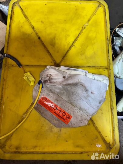 Аирбаг в сиденье правый Mazda 3 Хэтчбек BL 1.6 Z6