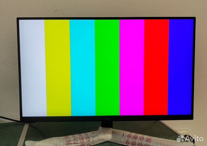 Монитор LG 27
