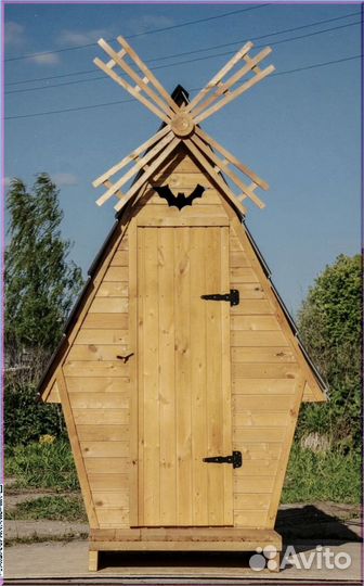 Дачный туалет с декором и установкой щит 064