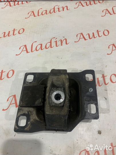 Подушка кпп Ford Focus 1 хэтчбек 1.8 2004