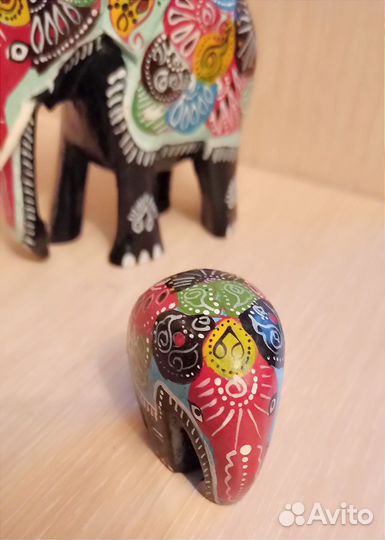 Статуэтка слон дерево. Шри-Ланка