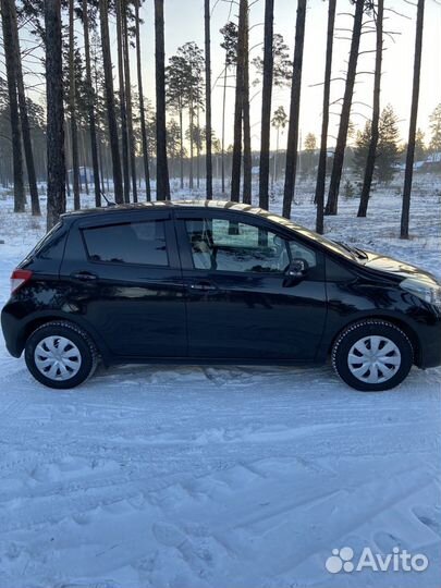 Toyota Vitz 1.0 CVT, 2011, 58 000 км