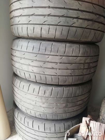Dunlop Direzza DZ102 245/45 R17