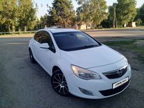 Opel Astra 1.6 MT, 2012, 167 000 км, с пробегом, цена 859 000 руб.