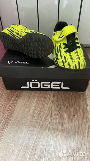 Футбольная обувь для детей