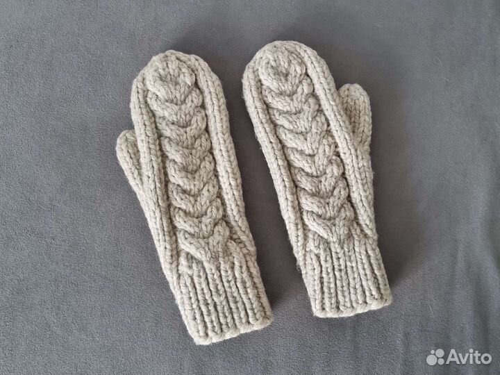 Комплект шапка бини и варежки шерсть