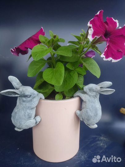 Декор для сада Кроличья семейка