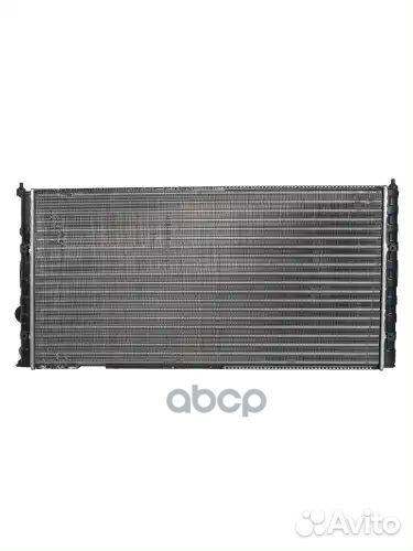 Радиатор системы охлаждения VW Passat