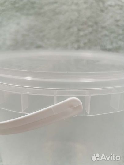 Ведро пластиковое с крышкой 3.3л