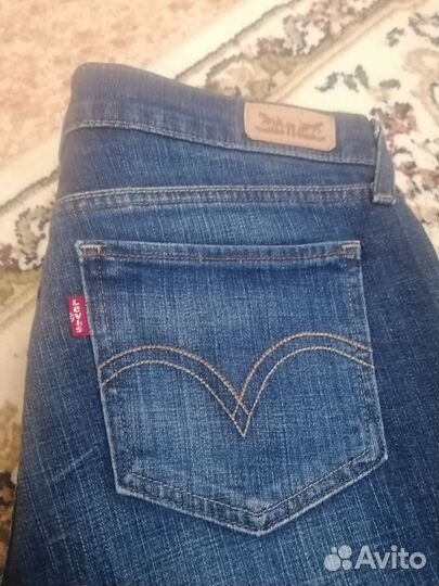 Джинсы женские levis