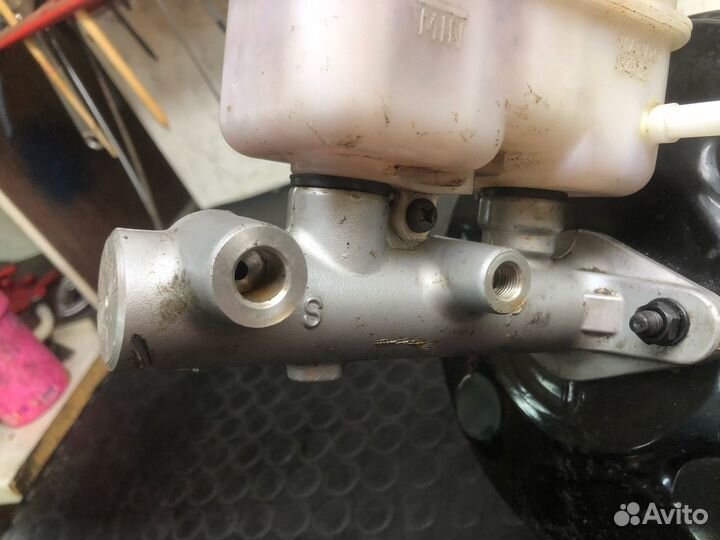 Вакуумный усилитель тормозов SsangYong Kyron