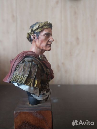 Юлий Цезарь бюст 1;10