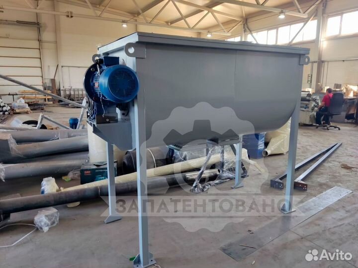 Смеситель кормов горизонтальный 1,5 т/ч