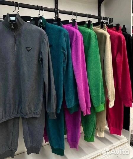 Костюм спортивный вельветовый