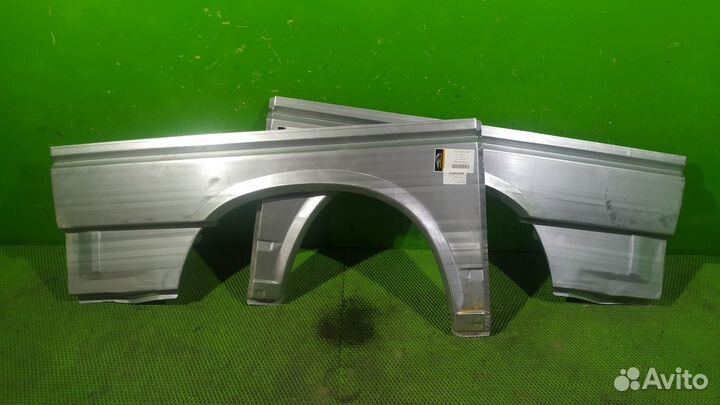 Крыло заднее правое Volkswagen Transporter T4