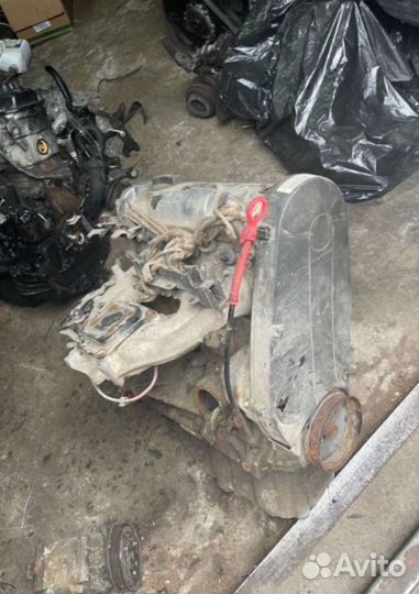 Двигатель Volkswagen Golf 3 1.6 Бензин AEA