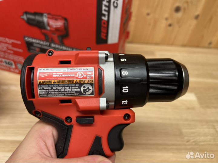 Дрель-шуруповерт Milwaukee 3601-21p m18, комплект