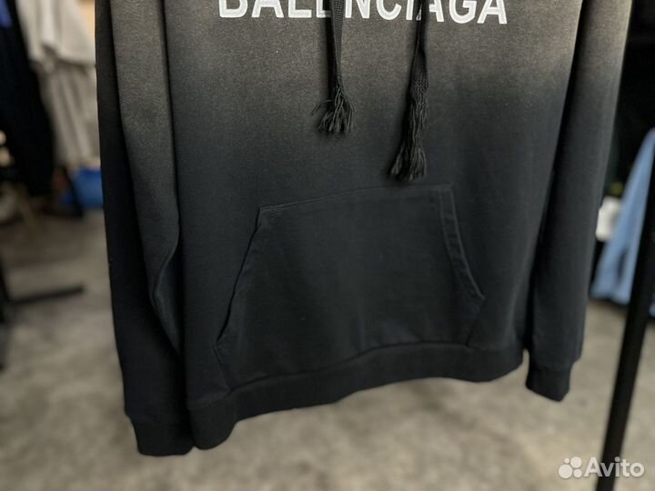 Худи Balenciaga