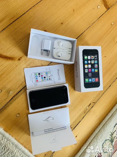 iPhone 5S, 16 ГБ