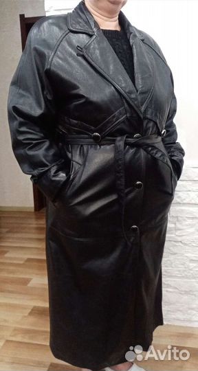 Кожаный плащ женский 48-50 размер