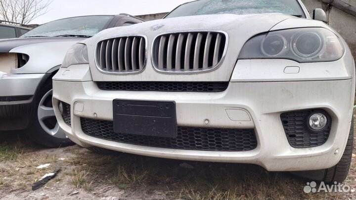 Решетки капота BMW X5 E70