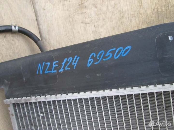 Радиатор Toyota Corolla Fielder NZE124 1NZ-FE