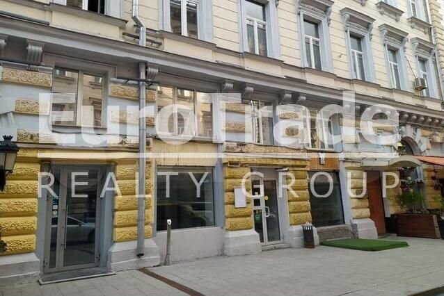 Сдам торговое помещение, 720 м²