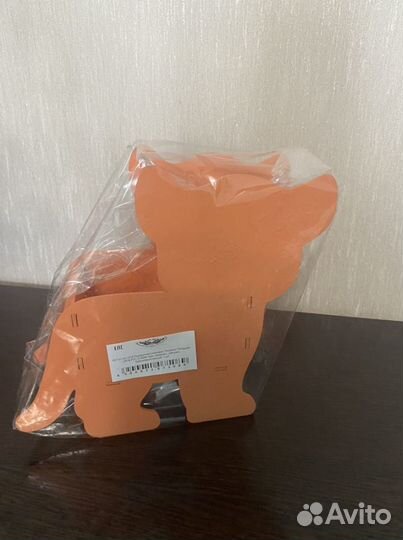 Деревянное кашпо Тигренок